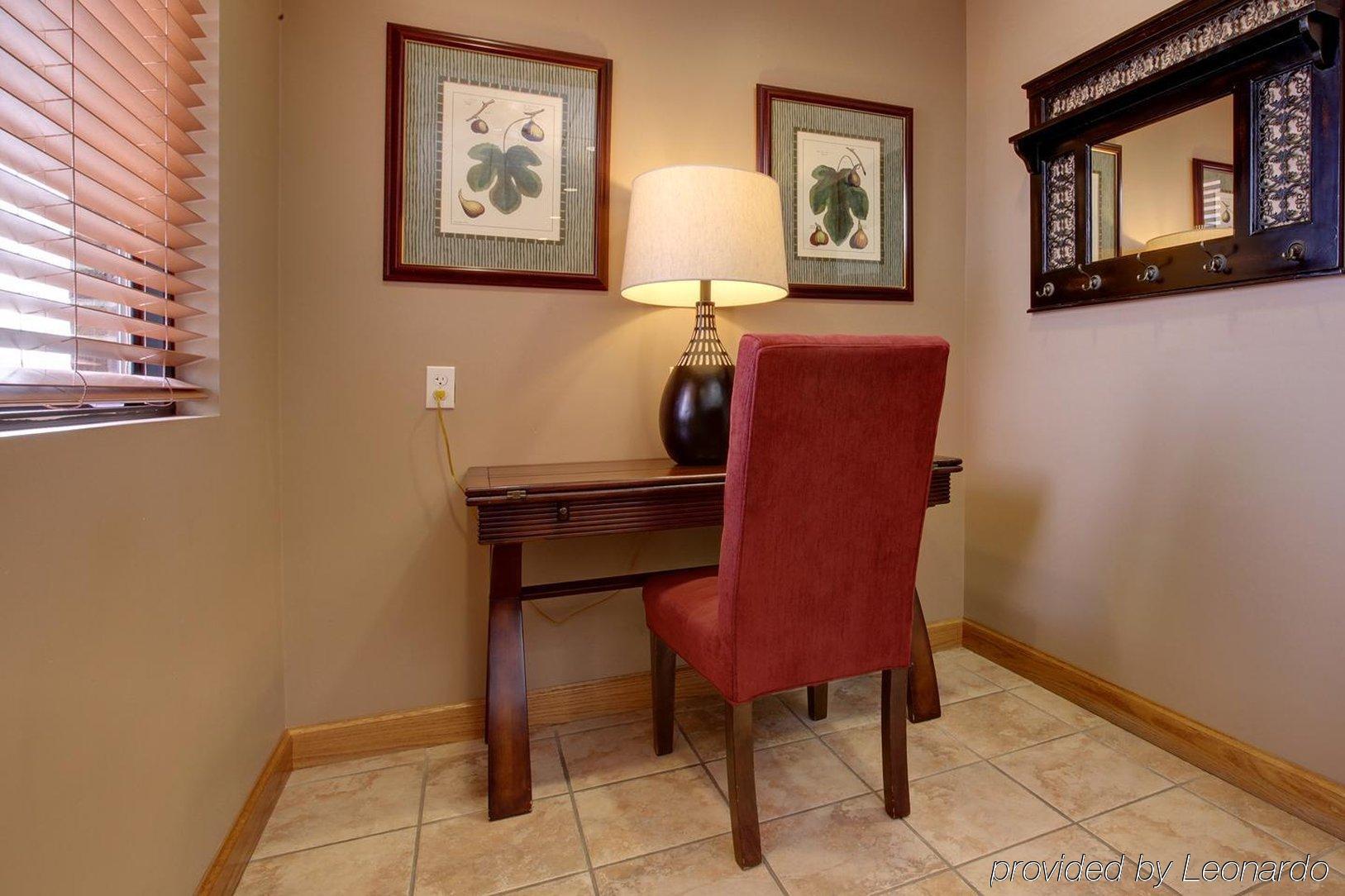 Americas Best Value Inn St. Louis / South Mehlville Oda fotoğraf